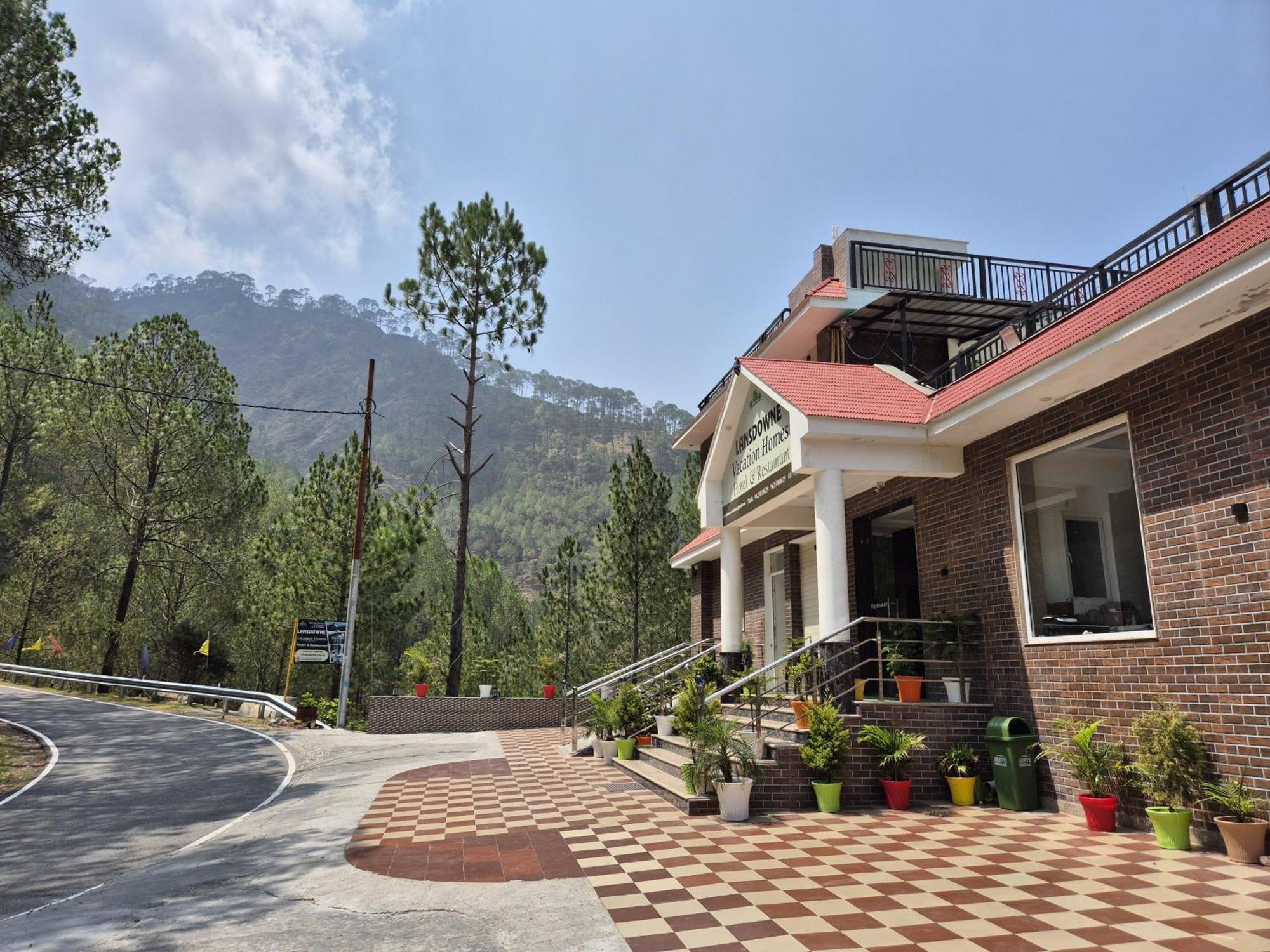 Lansdowne Vacation Homes Buitenkant foto